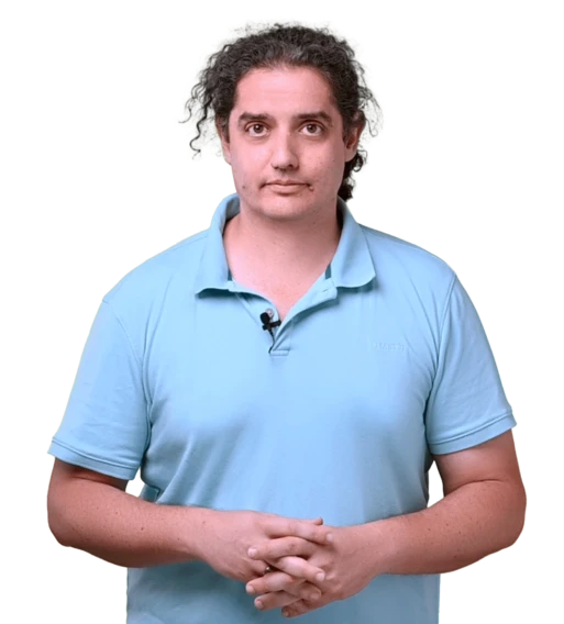 Юлиян Калдерон, мениджър в nZoom, с ръце пред тялото